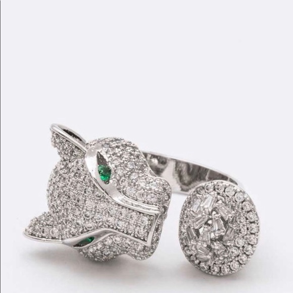 Ring- BRAND NEW with tags - Picture 2 of 3